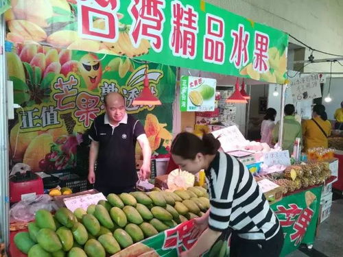 大润发北侧润溪广场羊绒皮草购物节盛大开启，农副土特产品一应俱全，只等您来！